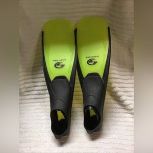 Deep Sea Divers Fins Black Yellow Scuba Dive Swim